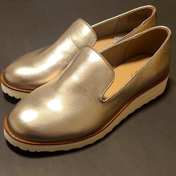 Aldo Shoes - Aldo Gold White Rubber Slip On Shoe Comfort Fit Size 8.5M Ladies low shipping